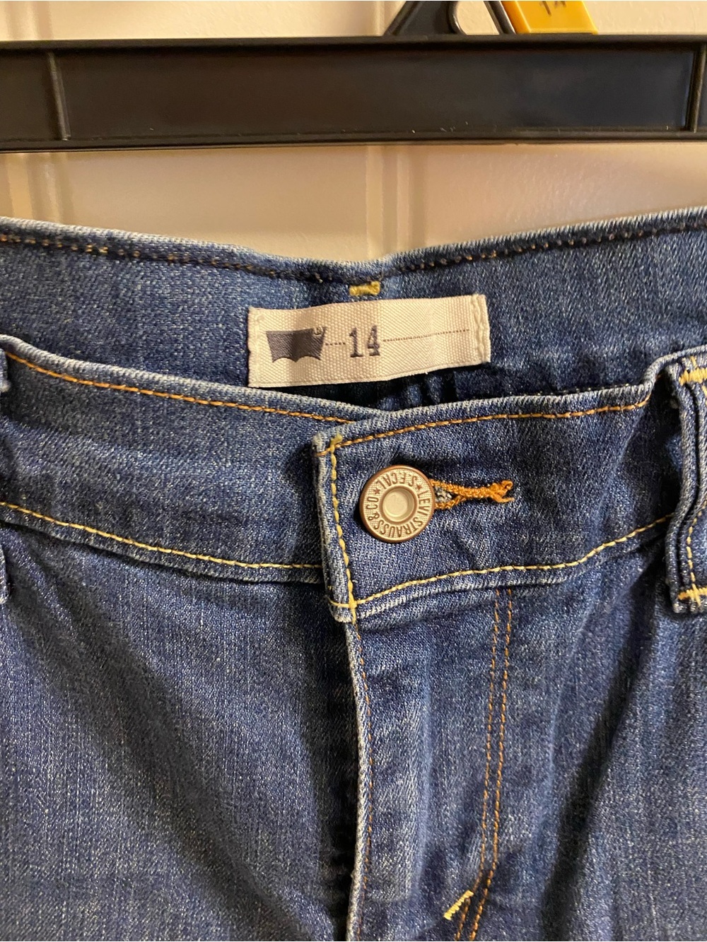 Levis Jeans Shorts 14 Stretch Bermuda Style Blue Denim Rolled Cuff - Picture 2 of 8